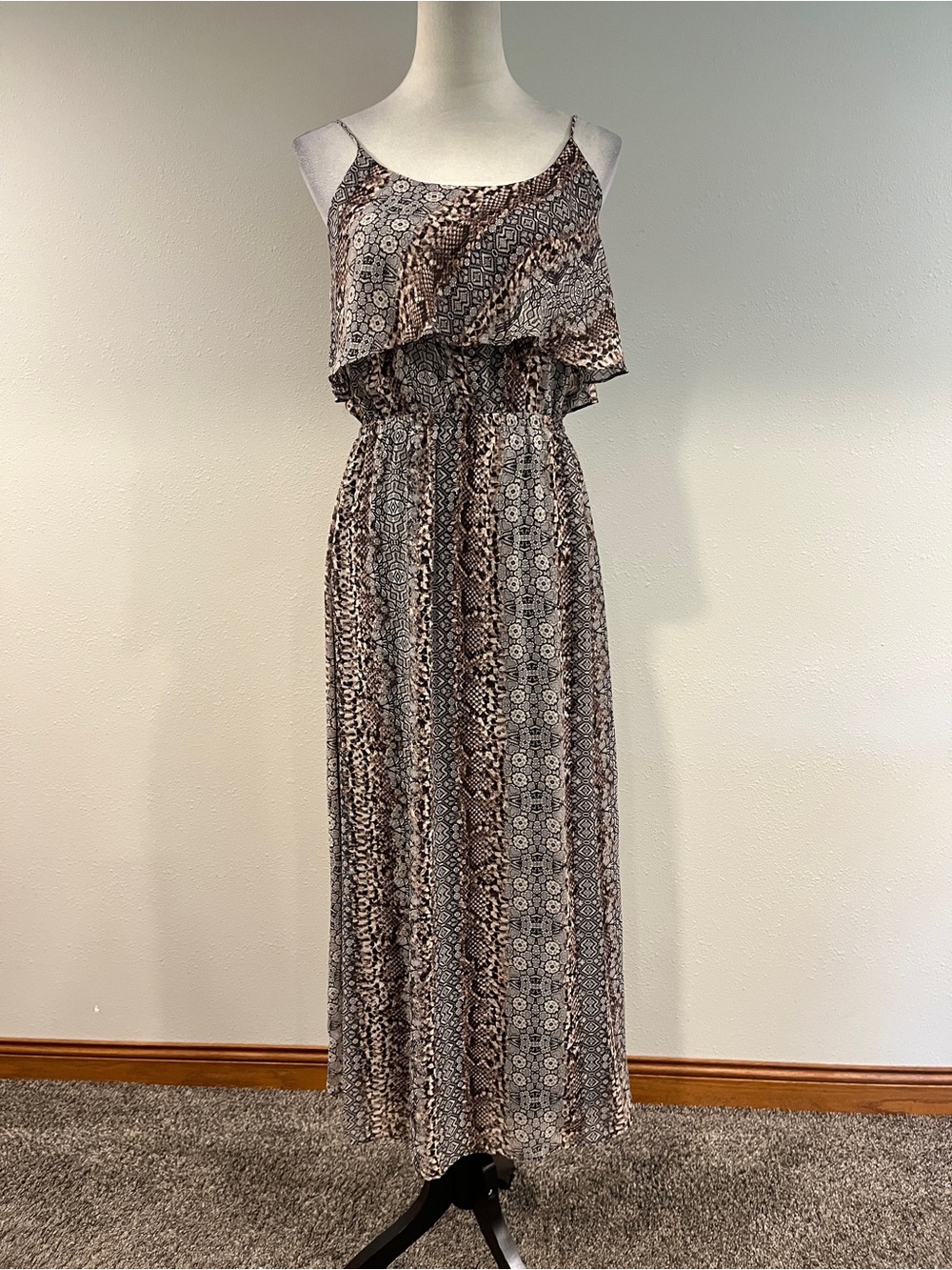 Karen Kane snake print Printed Maxi Dress size extra small